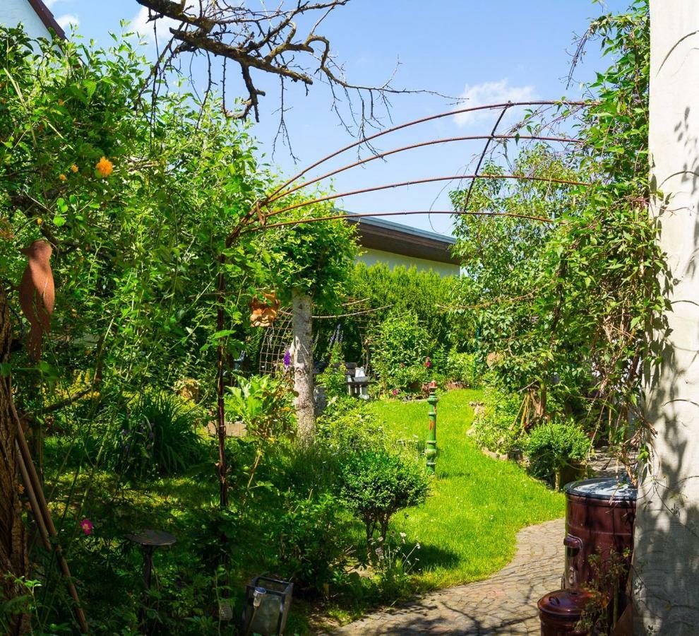 Apartamento Auszeit Flair Der Provence Hausen  Exterior foto